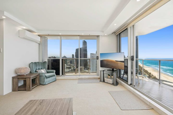 33c Peninsula High Floor Full Ocean View - Surfers Paradise