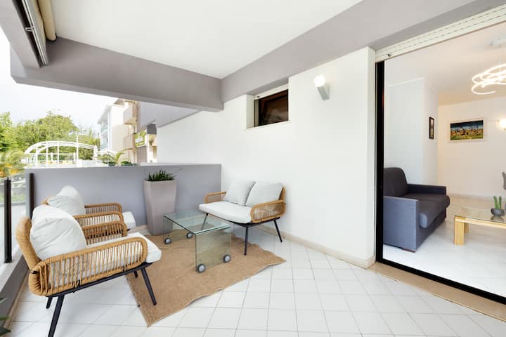 Carinzia Sea View Comfort 5 - Riviera Collection - Cattolica