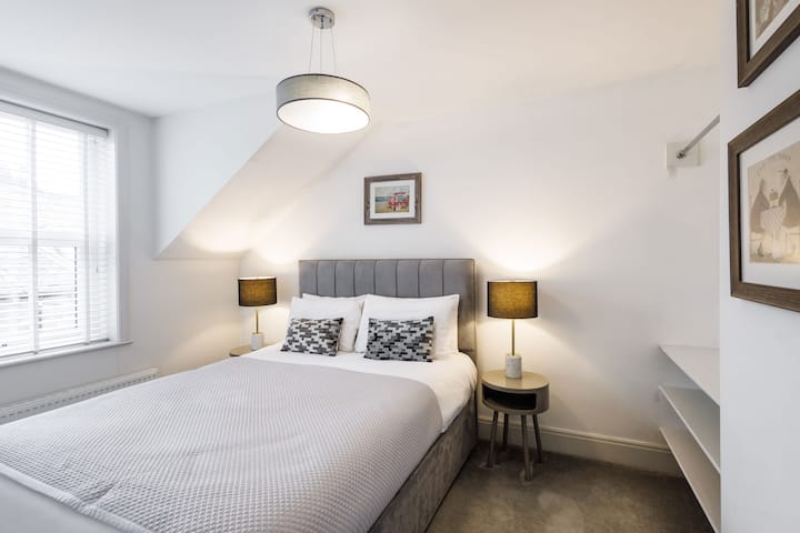 Host & Stay | Franklin Rise - Harrogate