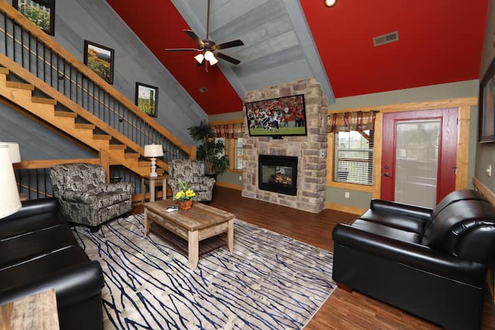Firefly Nights 5-bed Mountain Chalet With Privat - Gatlinburg, TN