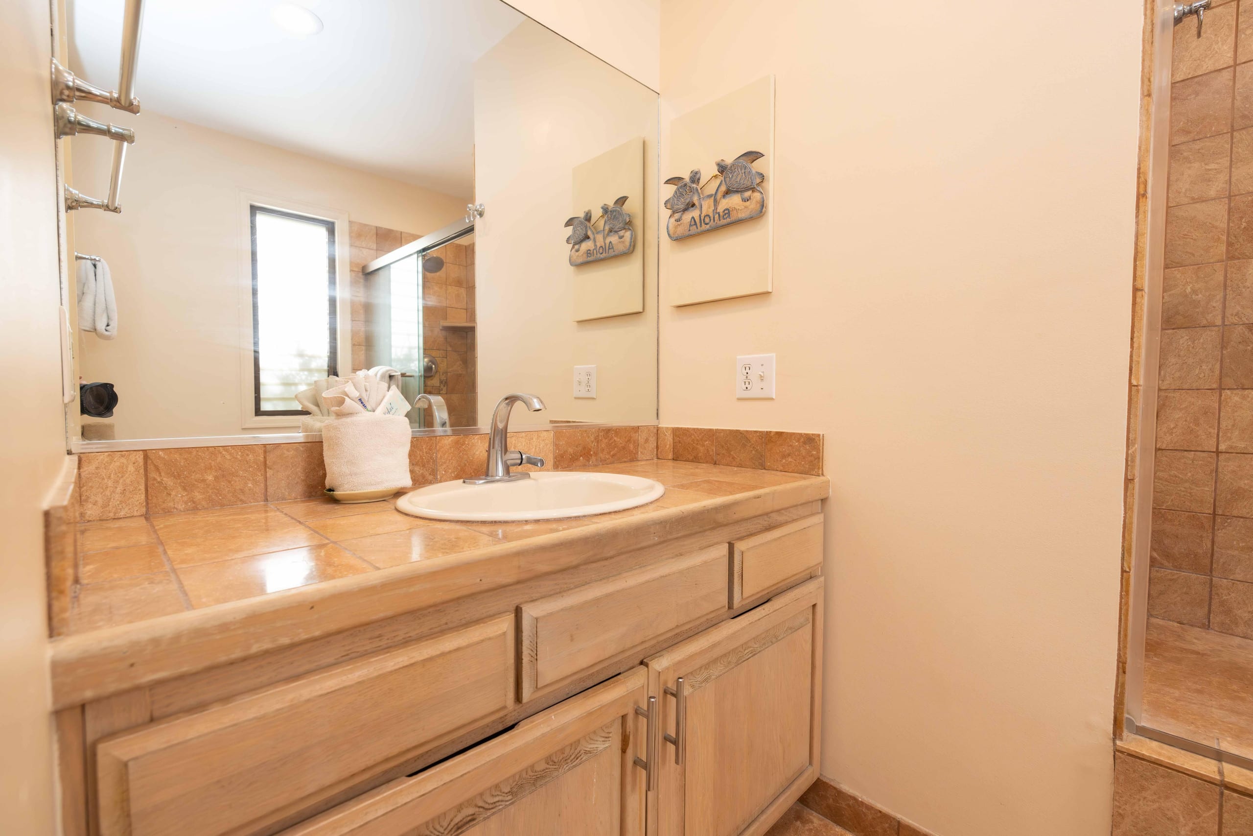 Condo in Kihei · ★4.63 · 1 bedroom · 2 beds · 2 baths - Image 20