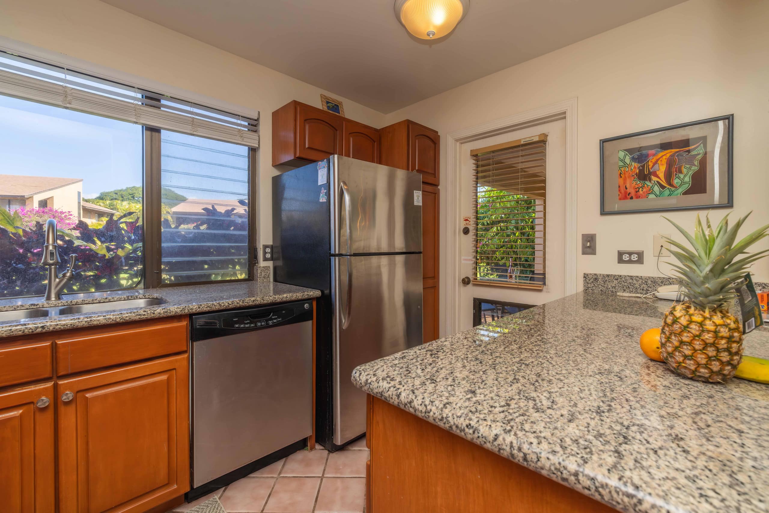 Condo in Kihei · ★4.63 · 1 bedroom · 2 beds · 2 baths - Image 7