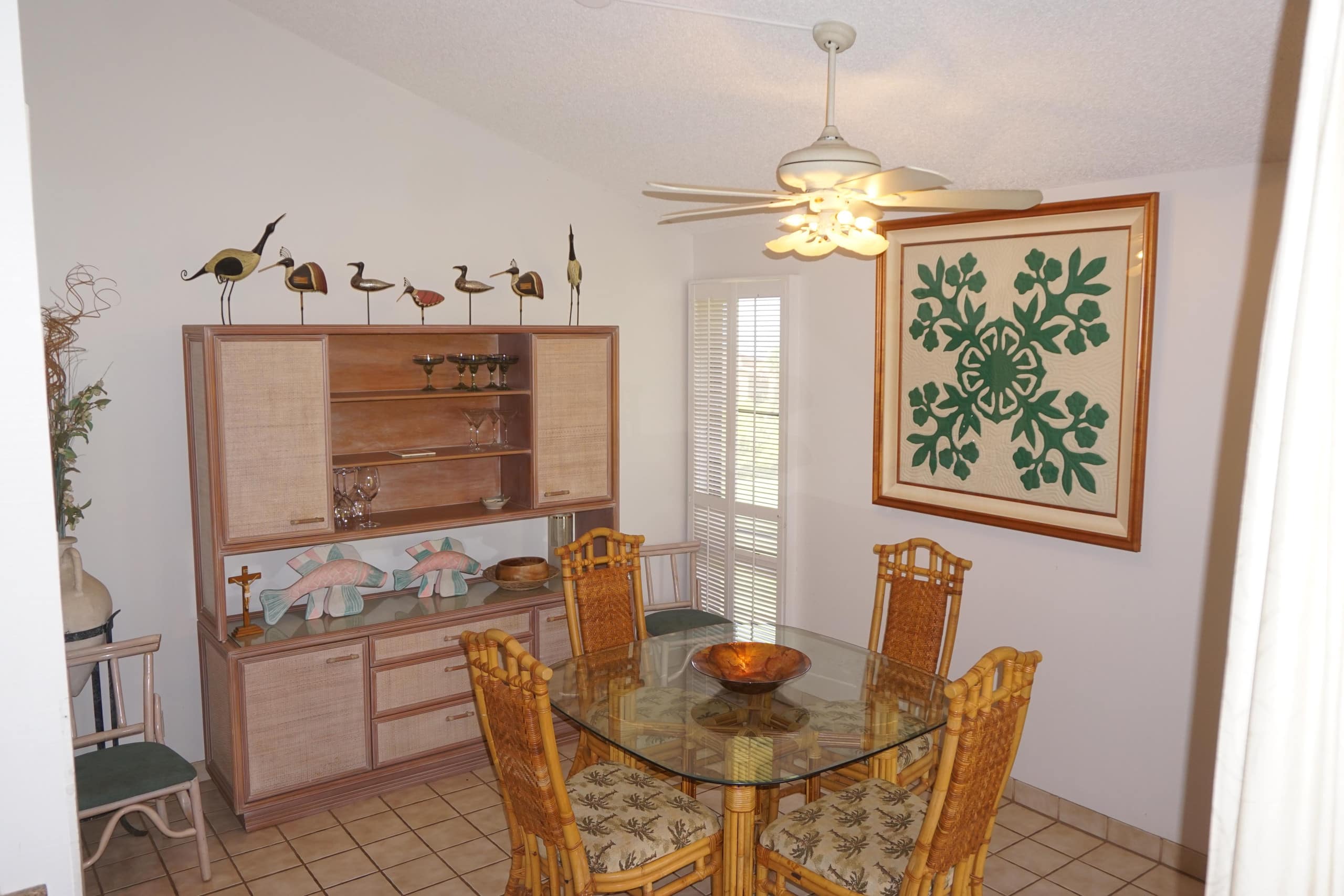 Condo in Kihei · ★4.6 · 2 bedrooms · 4 beds · 2 shared baths - Image 11