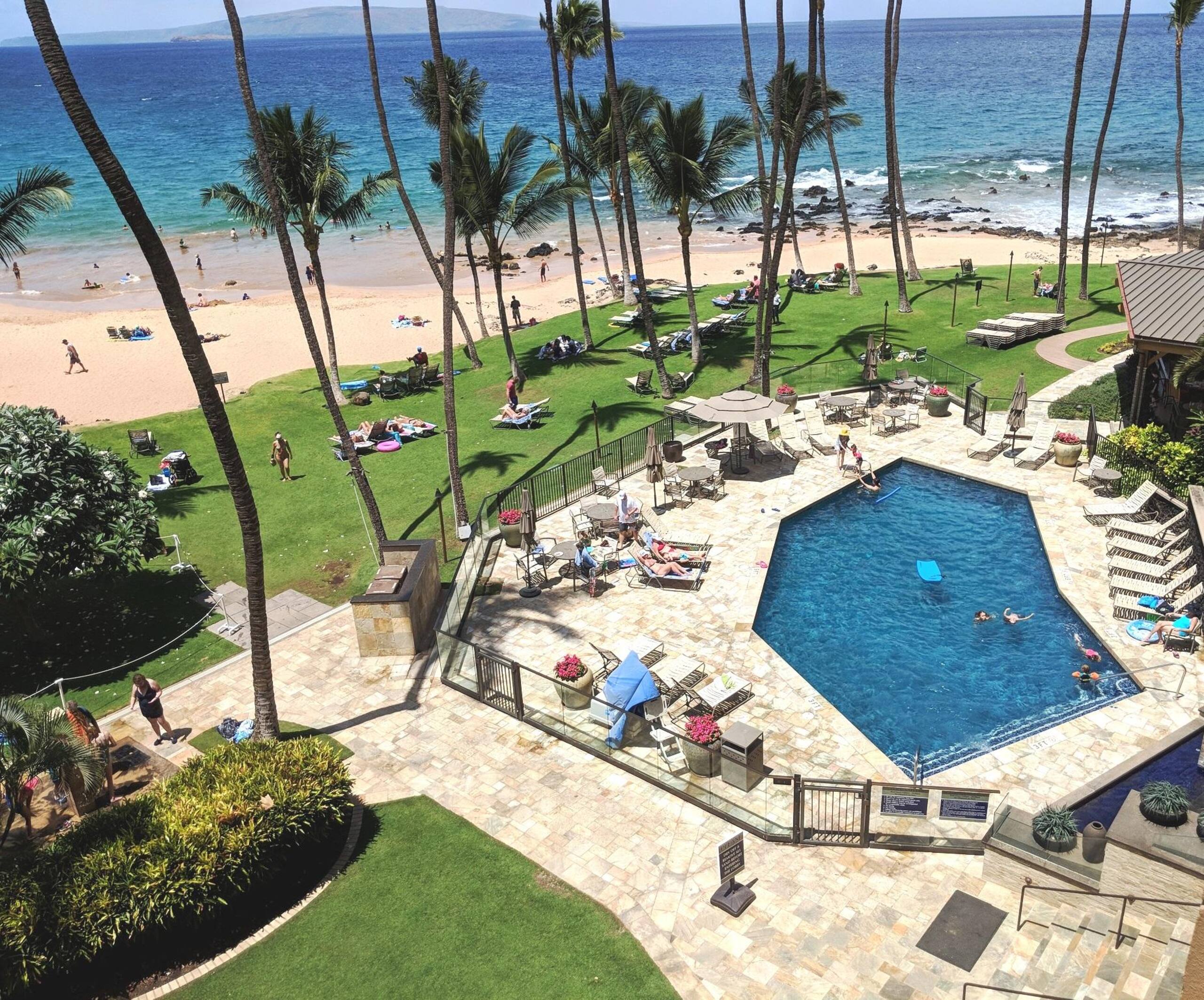 Condo in Kihei · ★4.6 · 2 bedrooms · 2 beds · 2 baths - Image 17