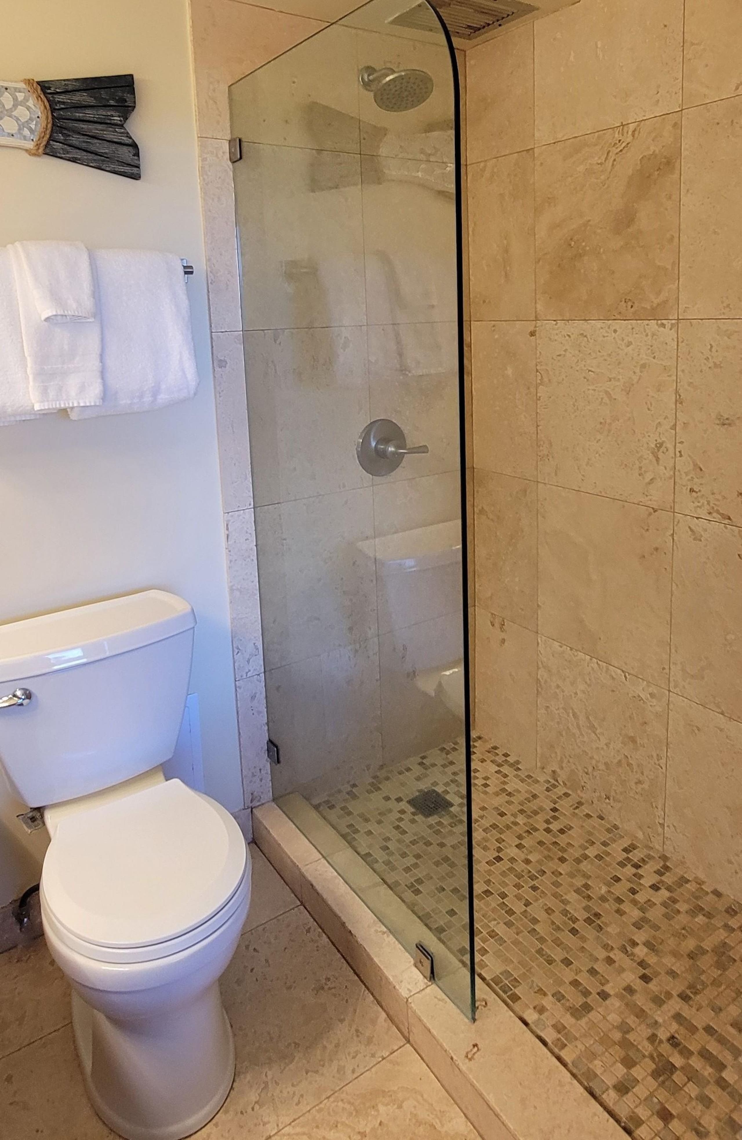Condo in Kihei · ★4.6 · 2 bedrooms · 2 beds · 2 baths - Image 16