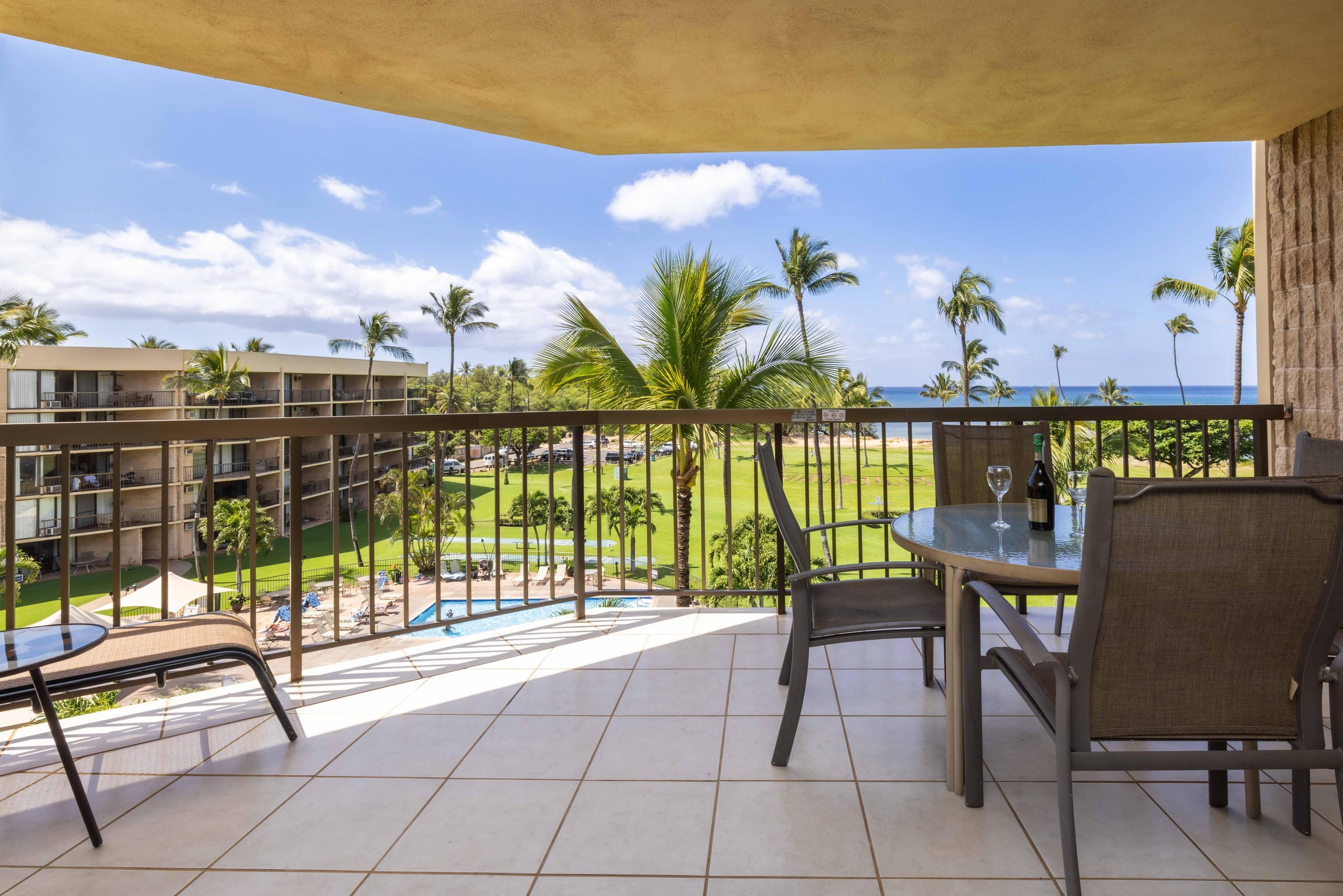 Condo in Kihei · ★4.71 · 2 bedrooms · 4 beds · 2 shared baths - Image 37