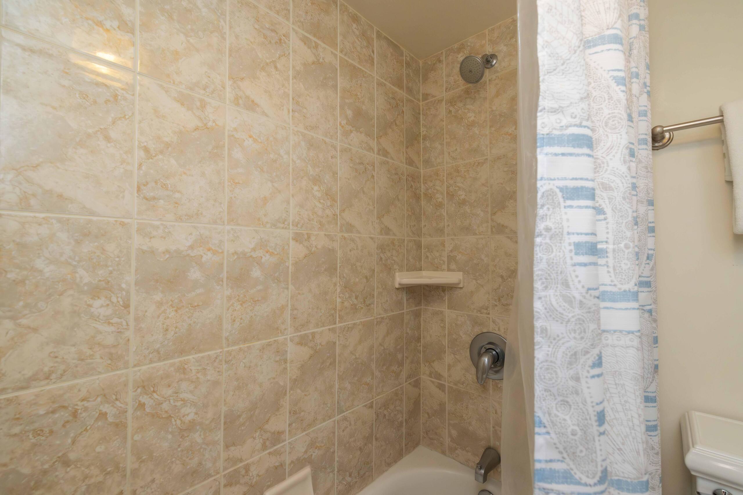 Condo in Kihei · ★4.71 · 2 bedrooms · 4 beds · 2 shared baths - Image 30
