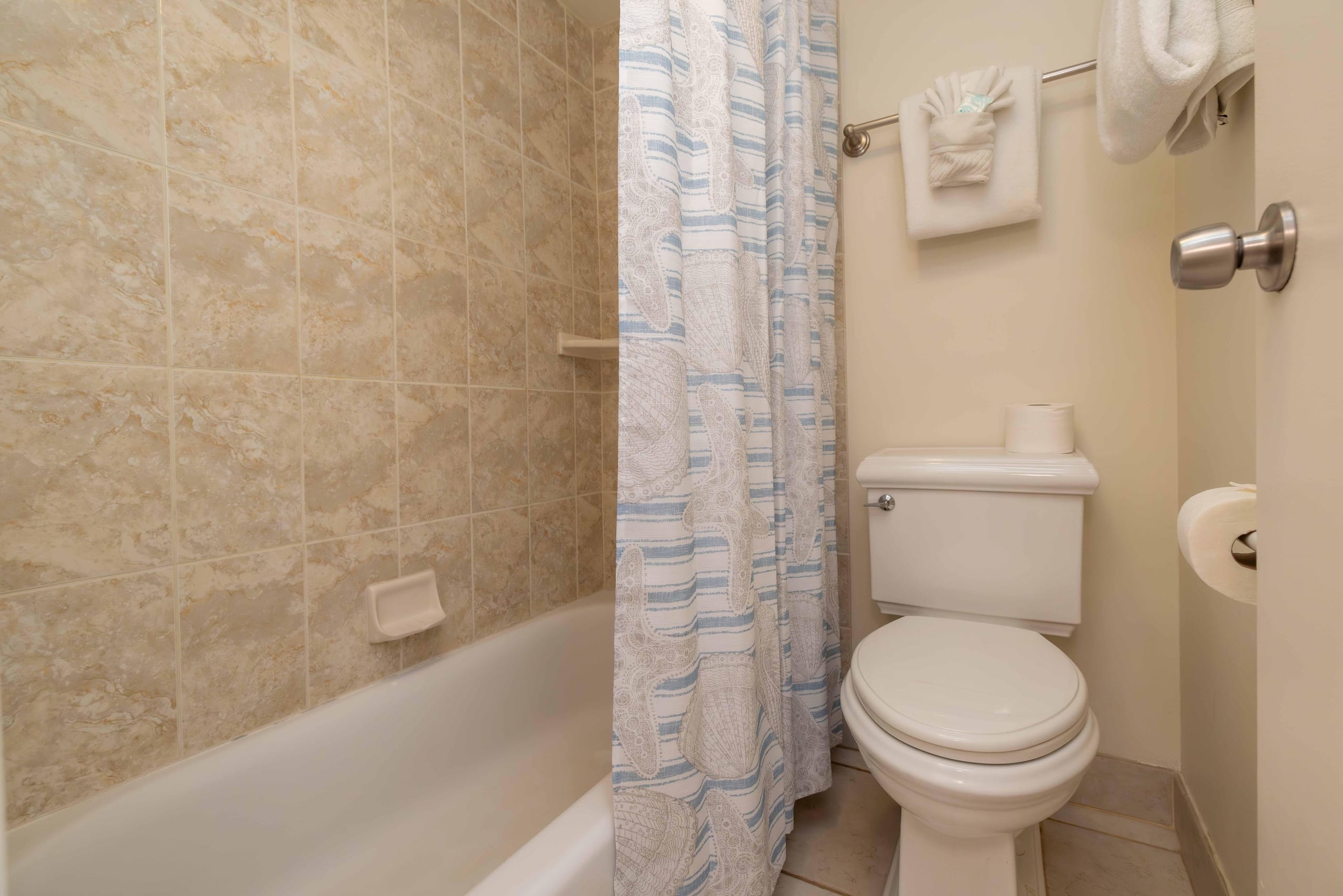 Condo in Kihei · ★4.71 · 2 bedrooms · 4 beds · 2 shared baths - Image 29
