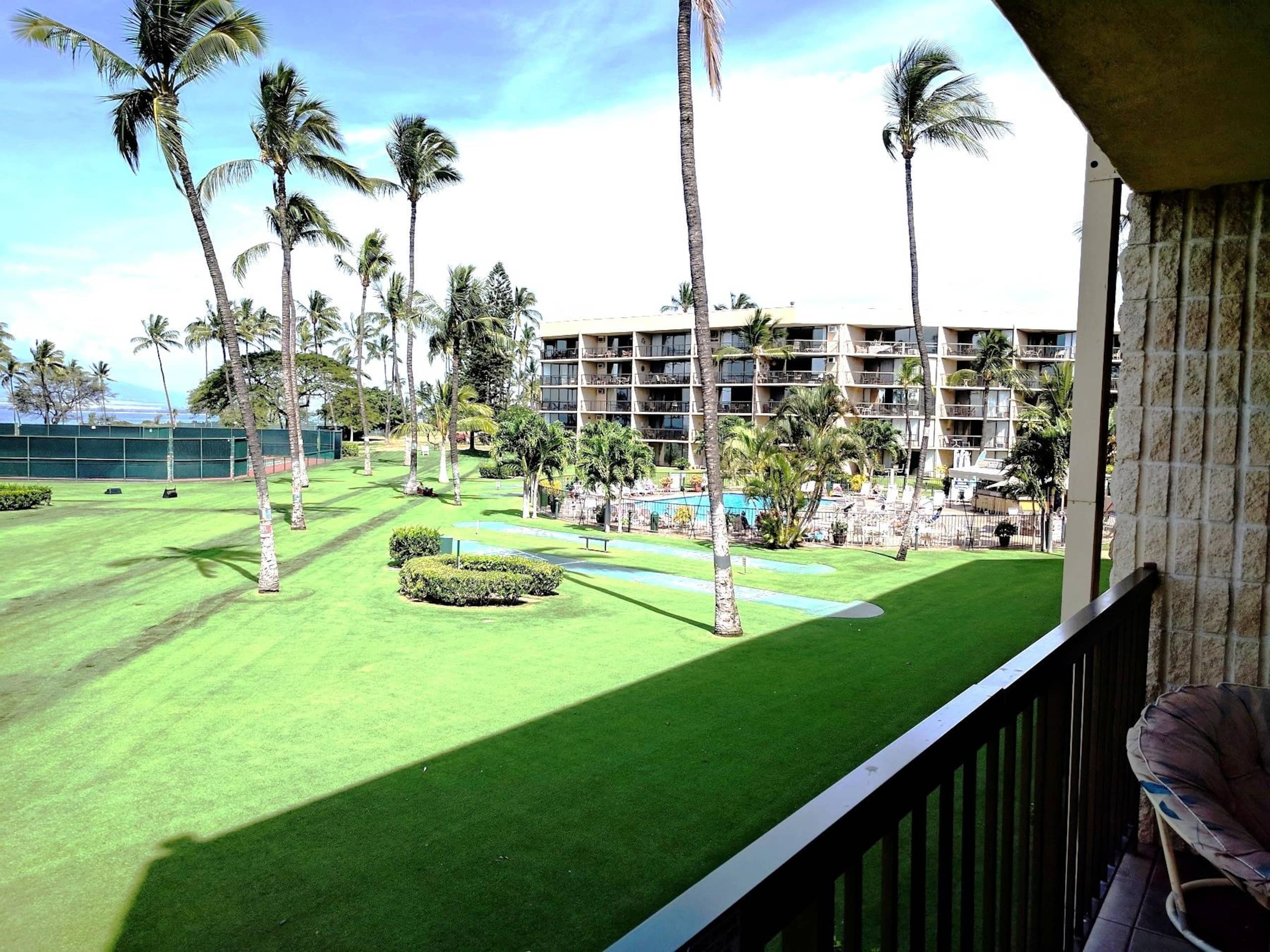 Condo in Kihei · ★4.5 · 3 bedrooms · 5 beds · 3 shared baths - Image 23