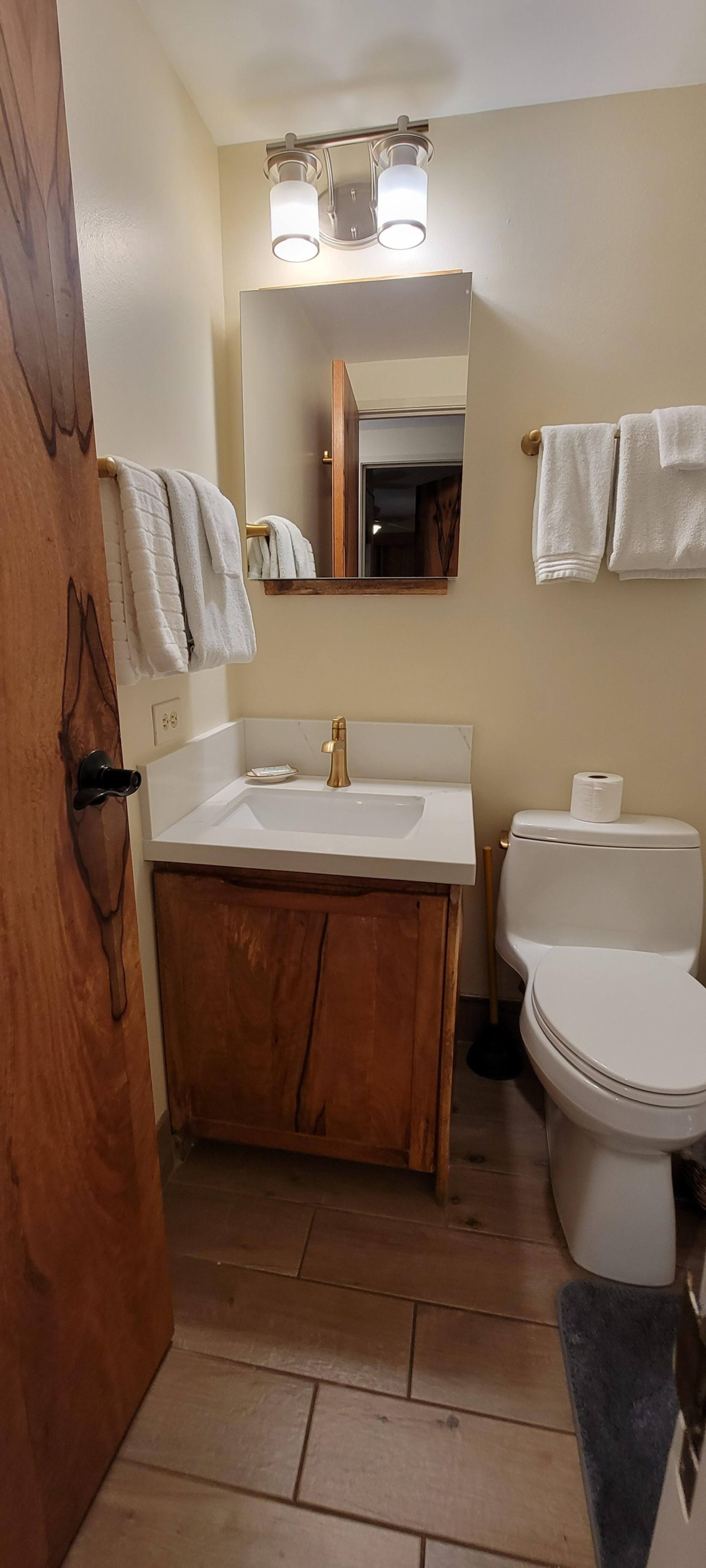 Condo in Kihei · ★4.5 · 3 bedrooms · 5 beds · 3 shared baths - Image 16