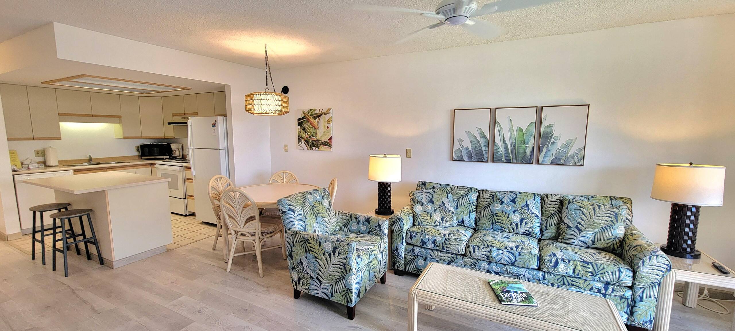 Condo in Kihei · ★4.32 · 1 bedroom · 2 beds · 2 private baths - Image 4