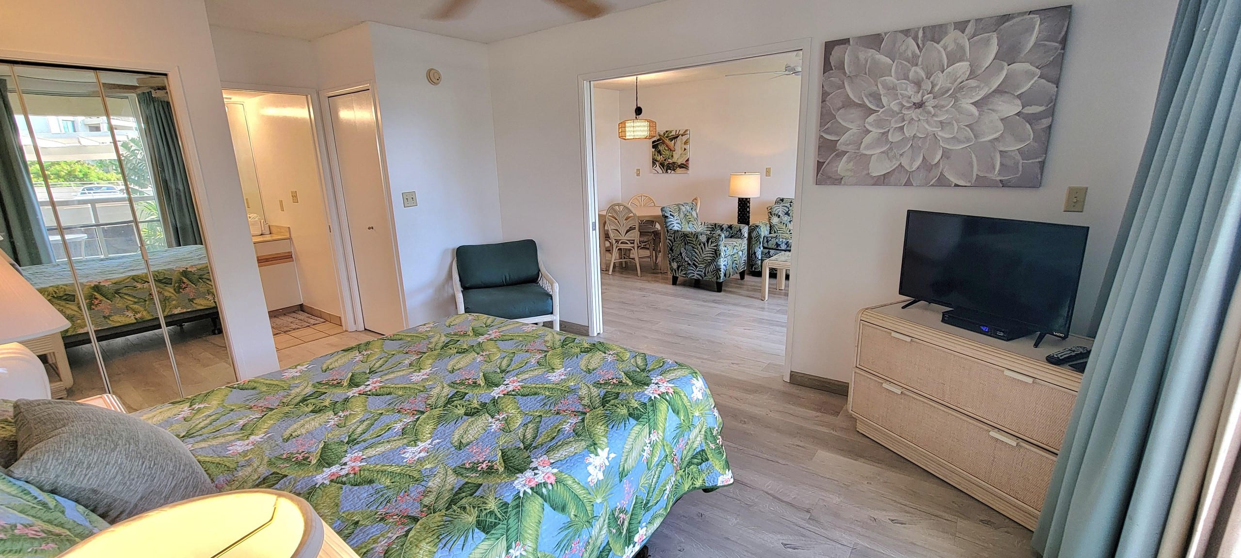 Condo in Kihei · ★4.32 · 1 bedroom · 2 beds · 2 private baths - Image 32