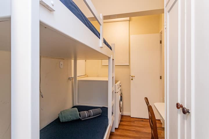 მთლიანი ოთახის ფოტო, ოთახი