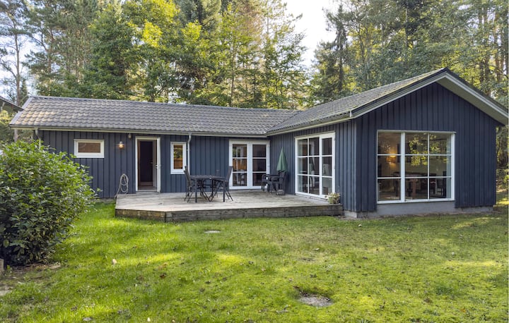 2 Bedroom Cozy Home In Ebeltoft - Ebeltoft