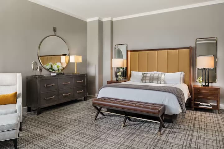 Vineyard Charm: 4 Premium Rooms Near Athens - Lake Lanier, GA