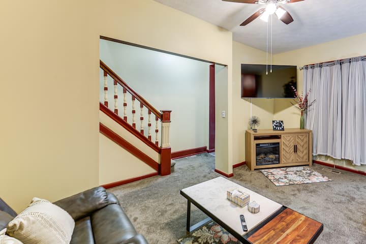 Easy University & Hospital Access! Pittsburgh Home - Pittsburgh