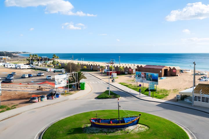 Ocean  Beach Front T1 Apt - 