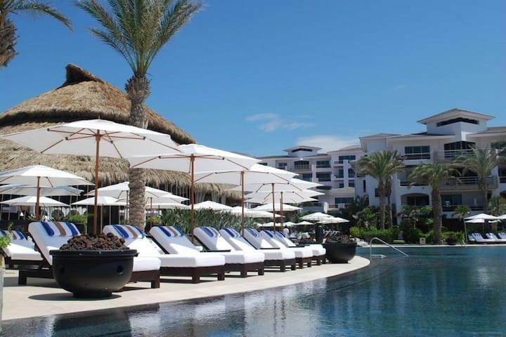 3 Elegant Suites W/ Pool Vista & Private Balcony - San José del Cabo