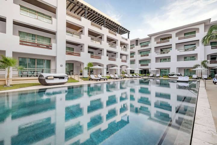 2 Exquisite 2br Suites W/ Balcony Steps From Spa - San José del Cabo