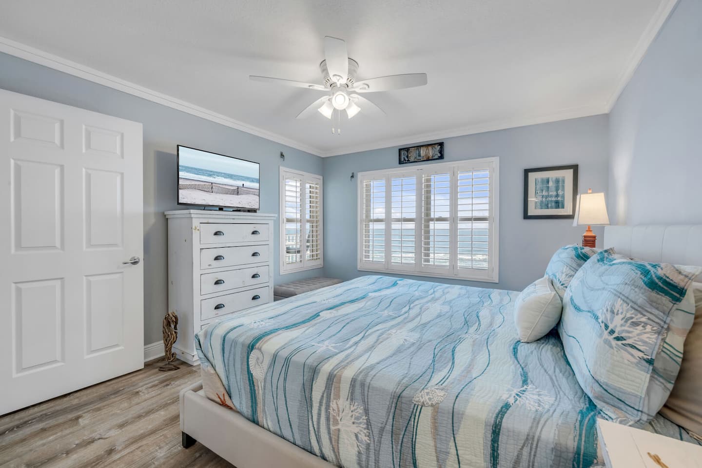 NEW Oceanfront 2/2 | 2 King Suites | Heated Pool