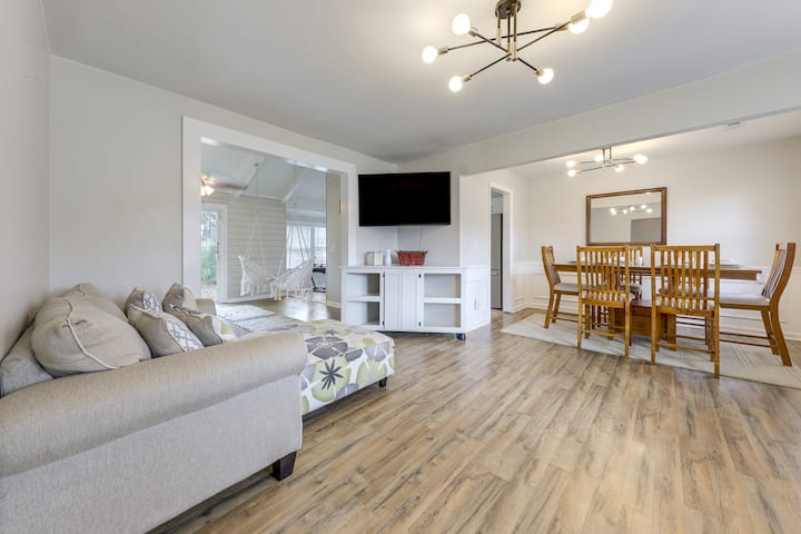 Suburban Family Home 18 Mi To Dtwn Charleston! - Summerville, SC