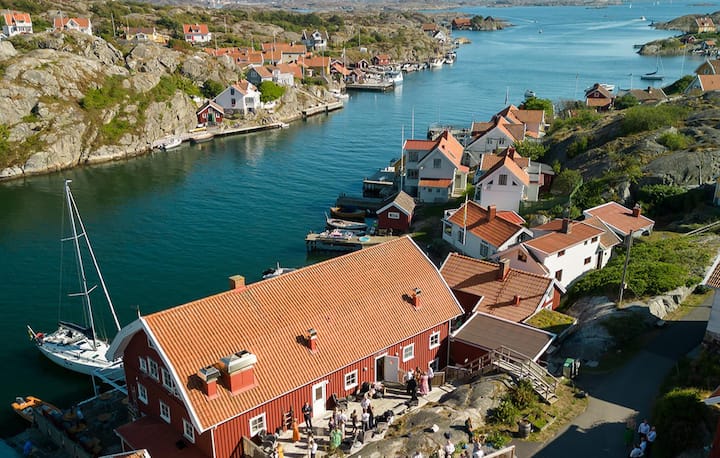 Awesome Apartment In Kyrkesund With Wifi - Skärhamn
