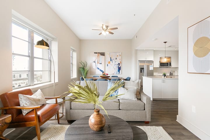 Spacious 4b Oasis-your Nola Dream Awaits! - New Orleans, LA