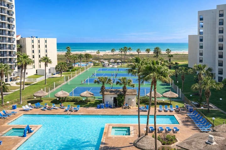 Saida 3603 - 6 Floor Gulf-front Remodel - Sleeps 8 - Port Isabel, TX