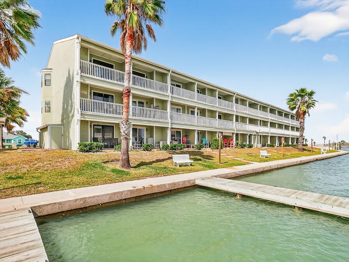 Bayfront Kontiki 111 - Rockport, TX