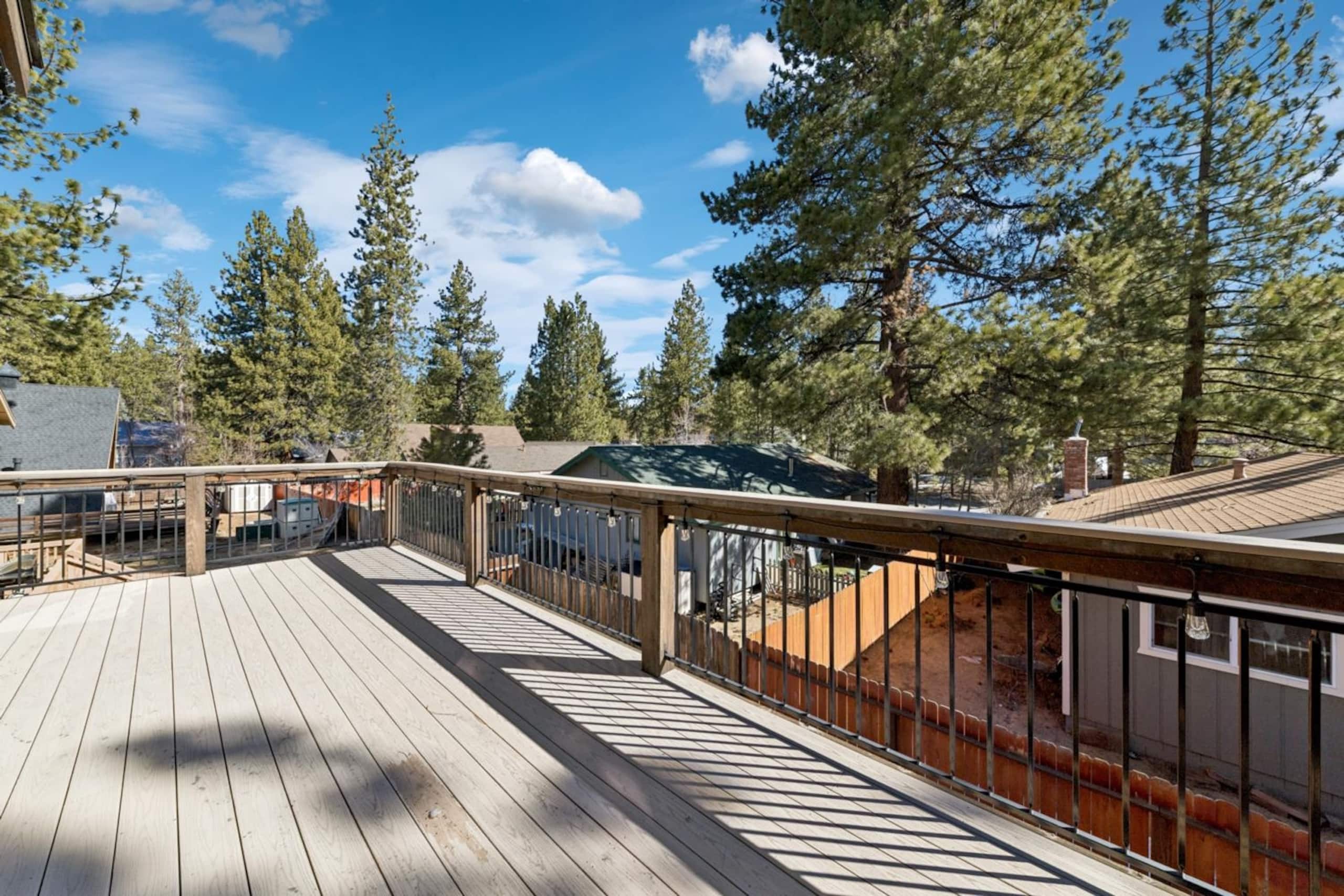 Creekwood Lodge Hot Tub, Game Room, EV Charger - Photo 35