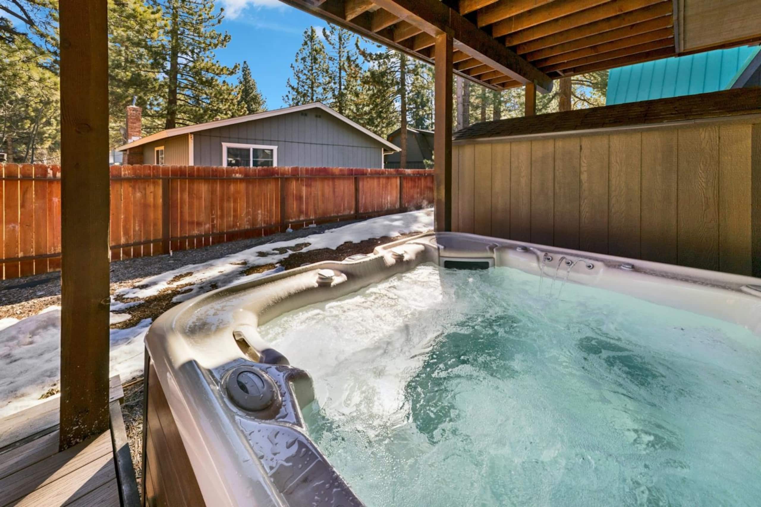 Creekwood Lodge Hot Tub, Game Room, EV Charger - Photo 8
