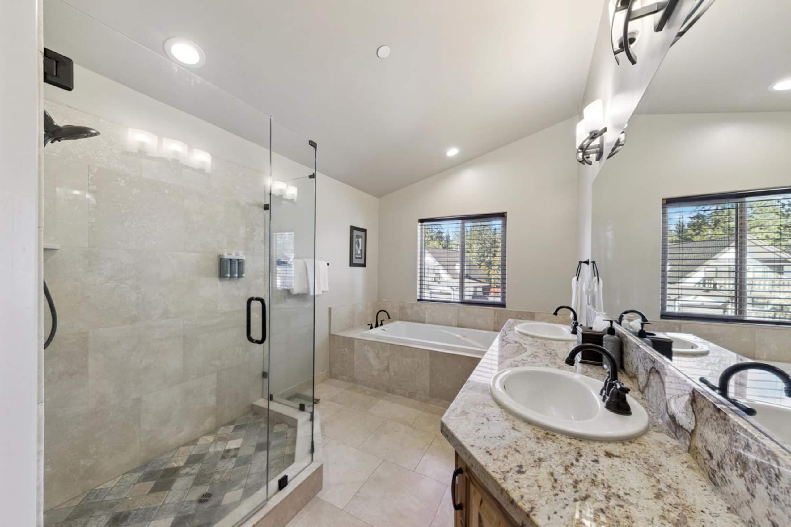 Creekwood Lodge Hot Tub, Game Room, EV Charger - Photo 21