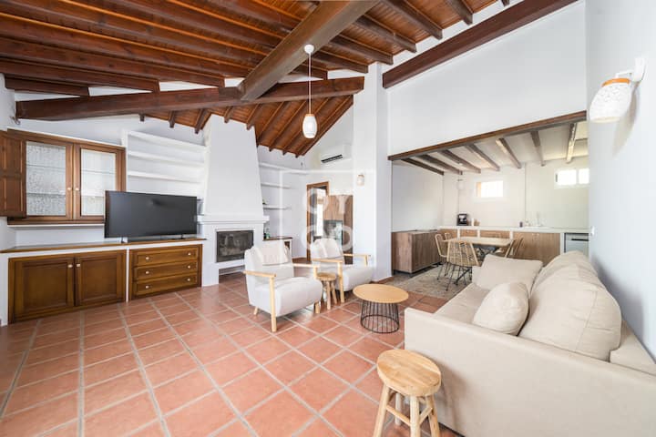 Apartment In Historic Townhouse With Sea View - Villajoyosa