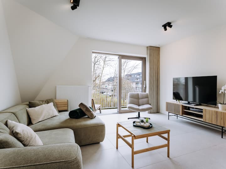 West Bay With Parking & Balcony By Interhome - Middelkerke