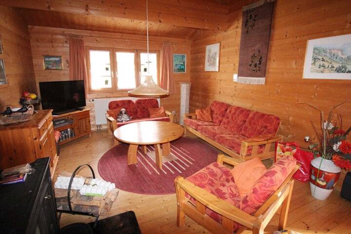 Ltd-27, 4-6 Pers. Ca. 80qm (H) - Hayingen