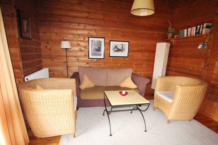 Ltd-94, 4 Pers. Ca. 60qm - Hayingen