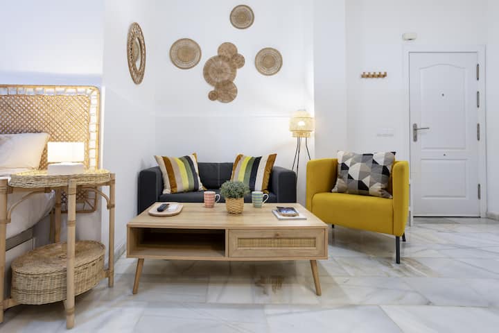 -Malagasunapts-postigo Comfy Studio - Málaga