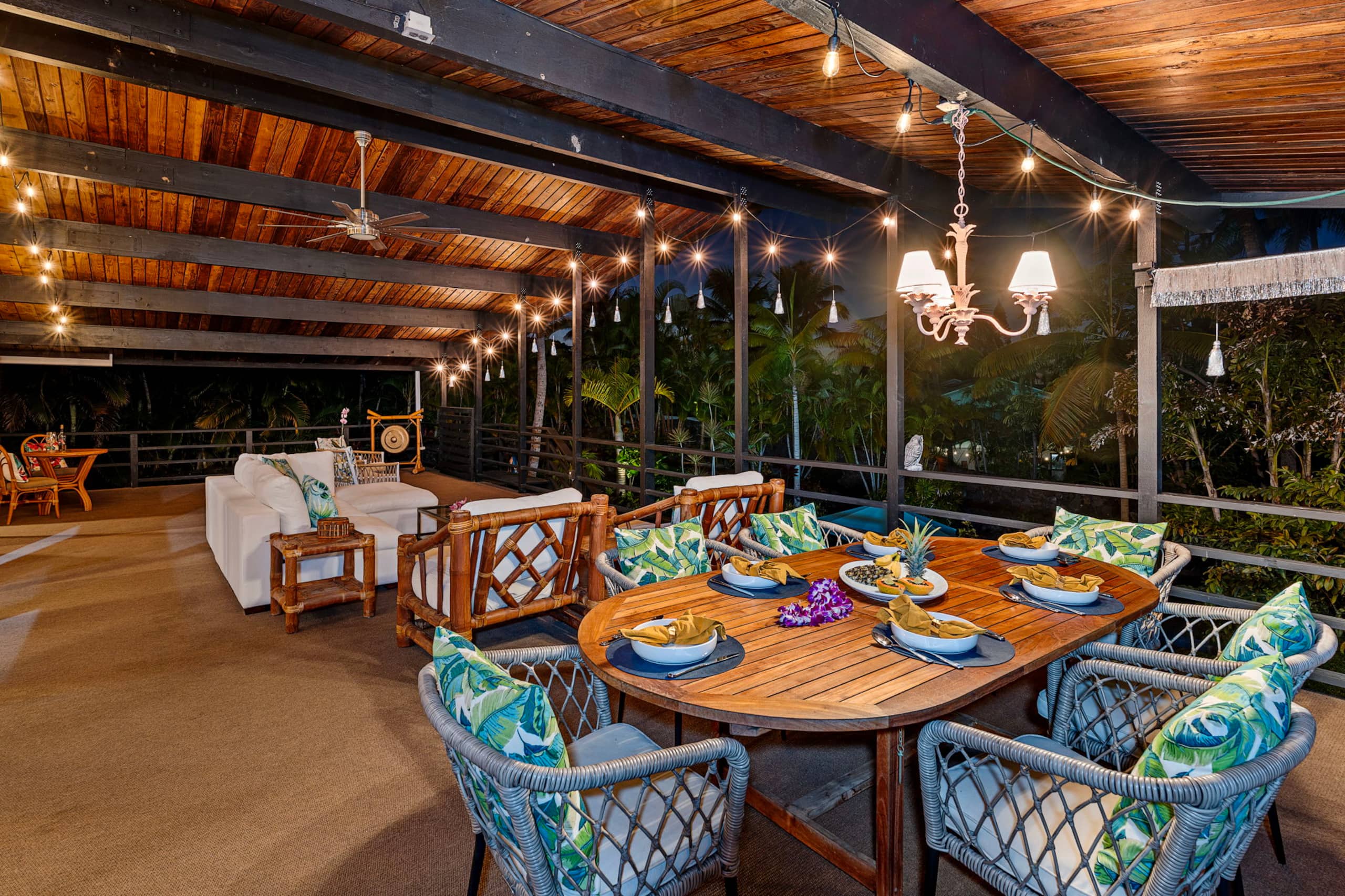 Home in Kailua-Kona · ★4.83 · 3 bedrooms · 4 beds · 3.5 baths - Image 2