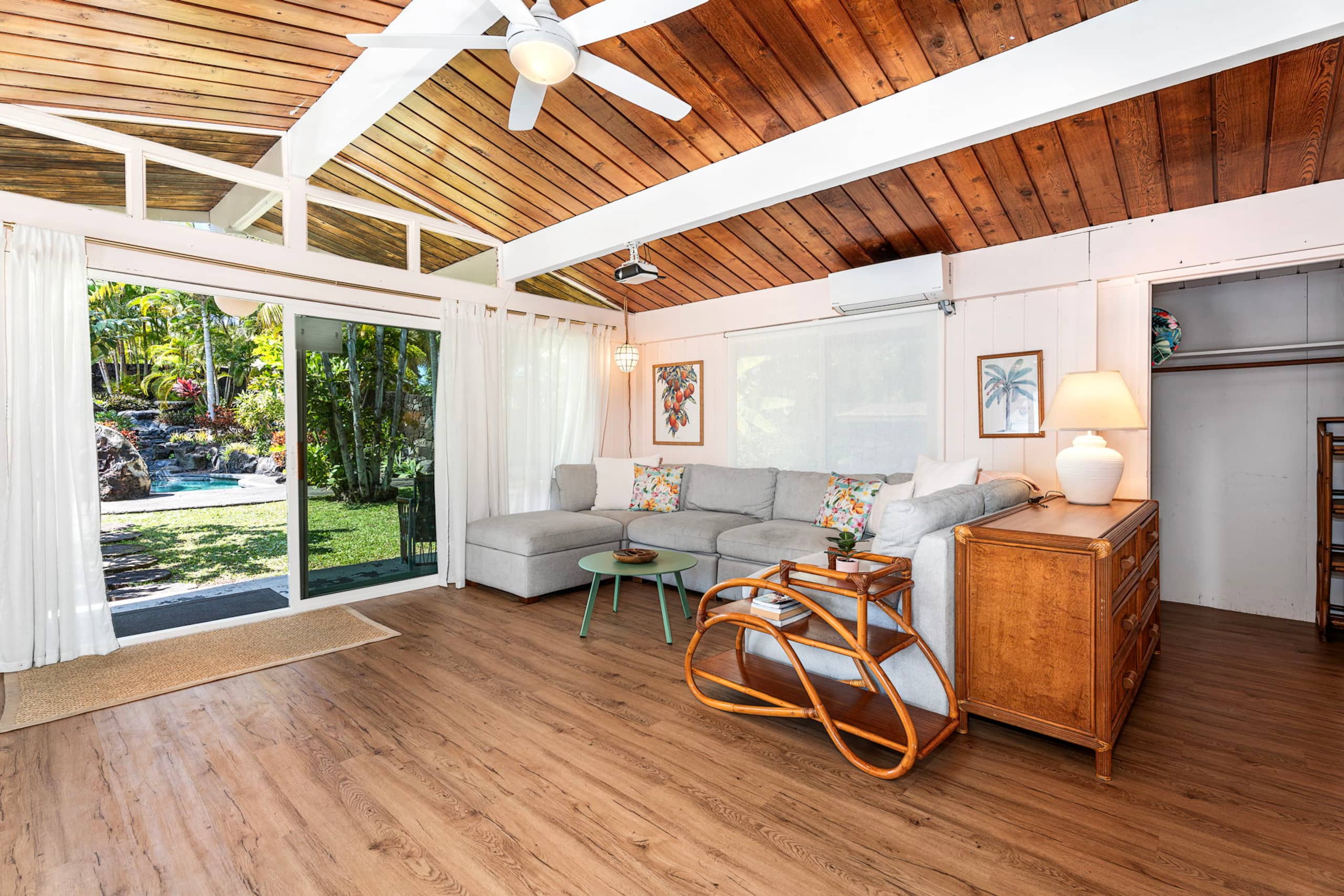 Home in Kailua-Kona · ★4.83 · 3 bedrooms · 4 beds · 3.5 baths - Image 46