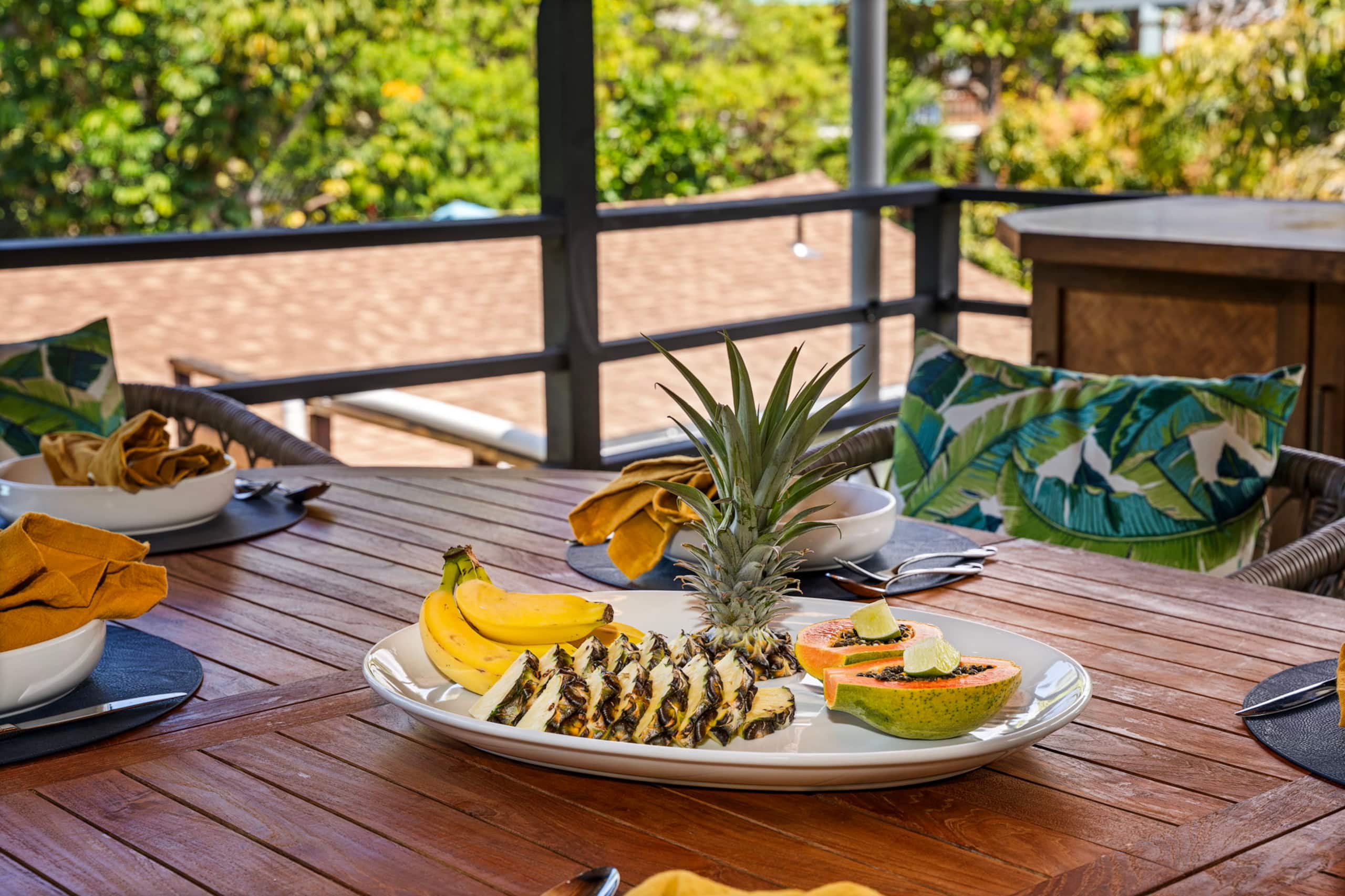 Home in Kailua-Kona · ★4.83 · 3 bedrooms · 4 beds · 3.5 baths - Image 21