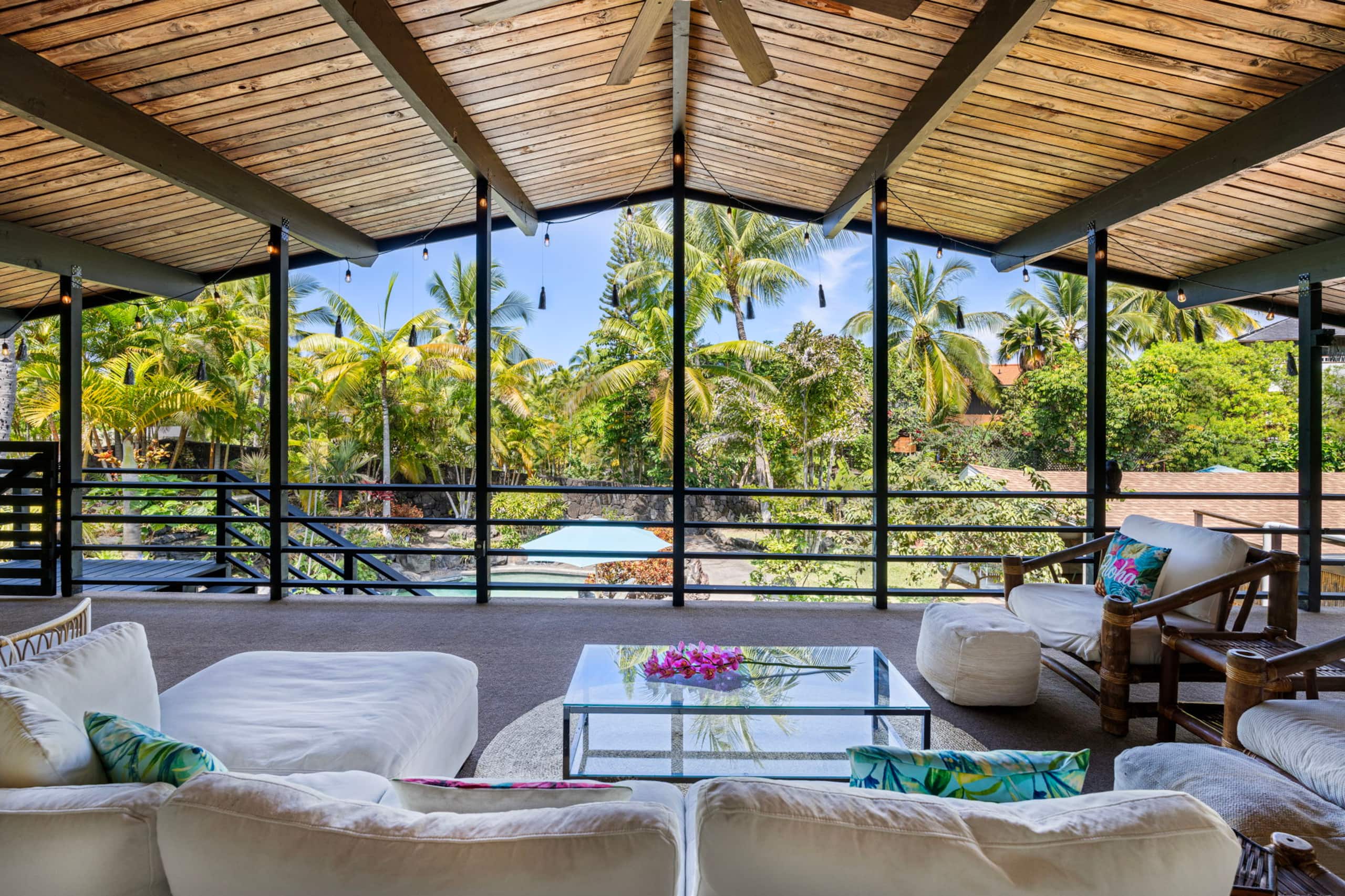 Home in Kailua-Kona · ★4.83 · 3 bedrooms · 4 beds · 3.5 baths - Image 19