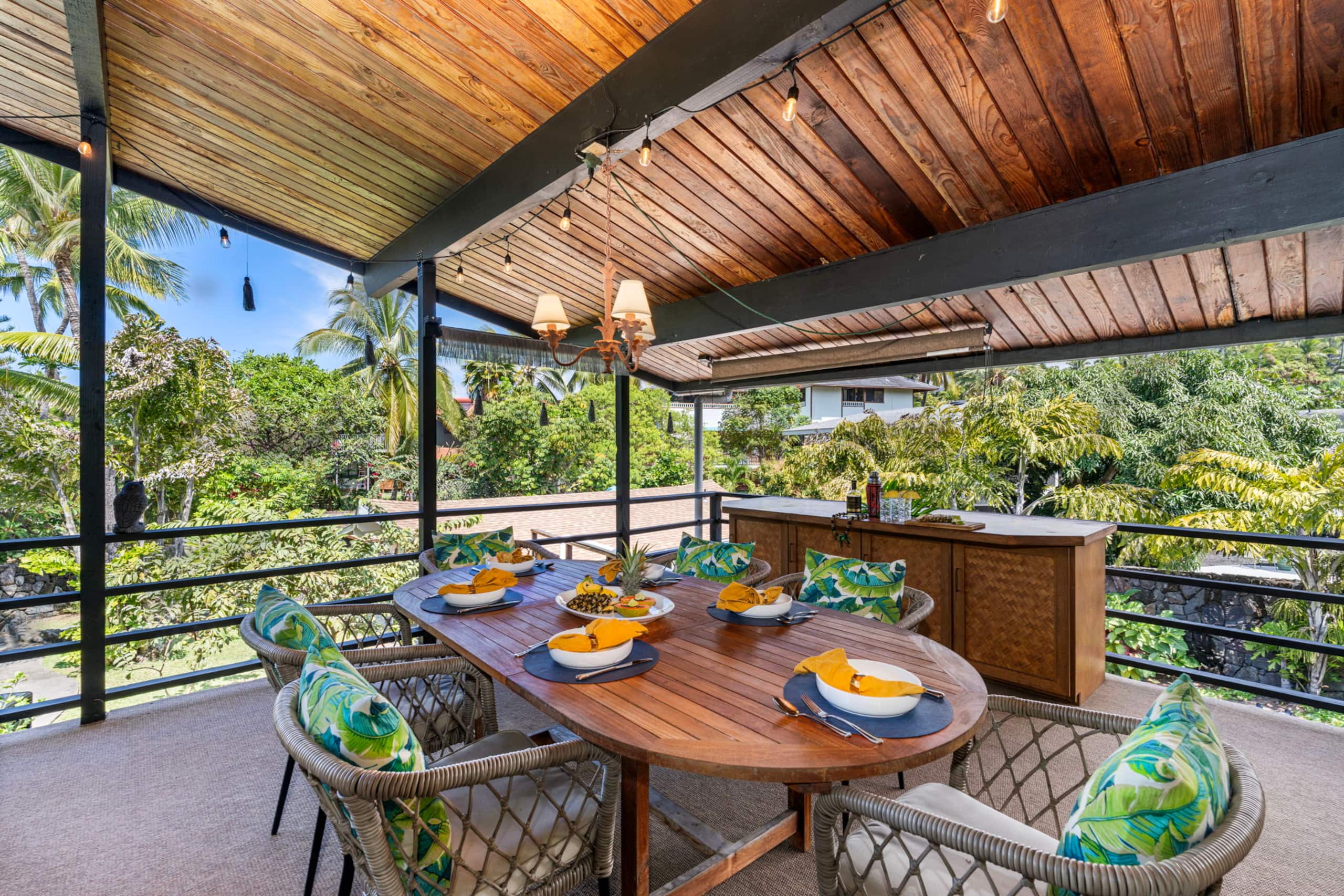 Home in Kailua-Kona · ★4.83 · 3 bedrooms · 4 beds · 3.5 baths - Image 22