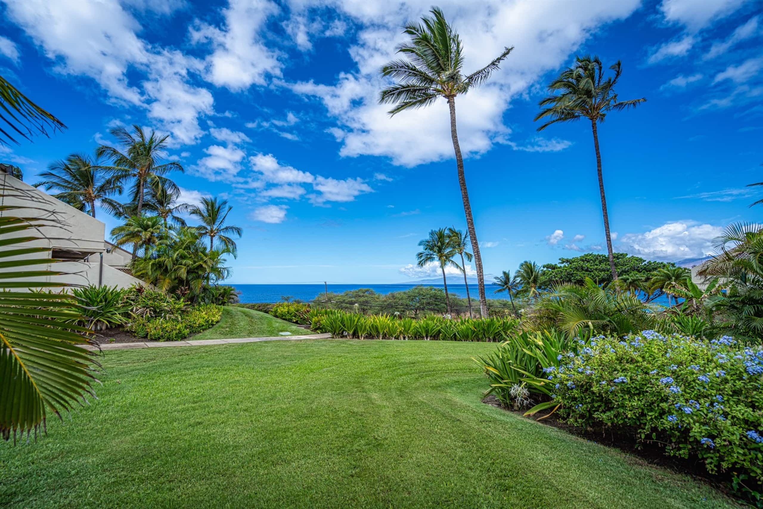 Maui Kamaole in Kihei | Ocean View, Pool, Hot Tub - Image 48