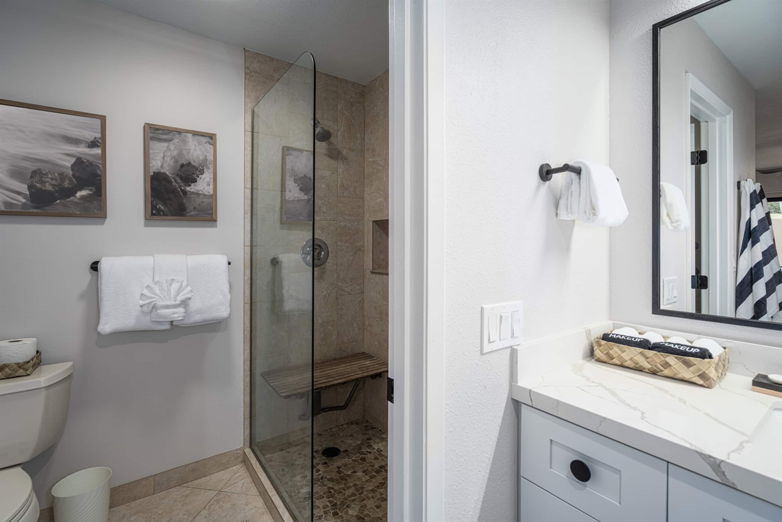 Maui Kamaole in Kihei | Ocean View, Pool, Hot Tub - Image 25
