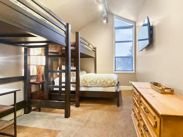 Chumba cha ghorofa na Bafu ya Ensuite