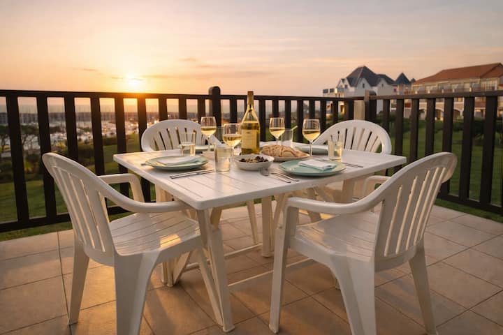 Appartement Lumineux Avec Balcon Et Vue Port – 4 P - Talmont-Saint-Hilaire