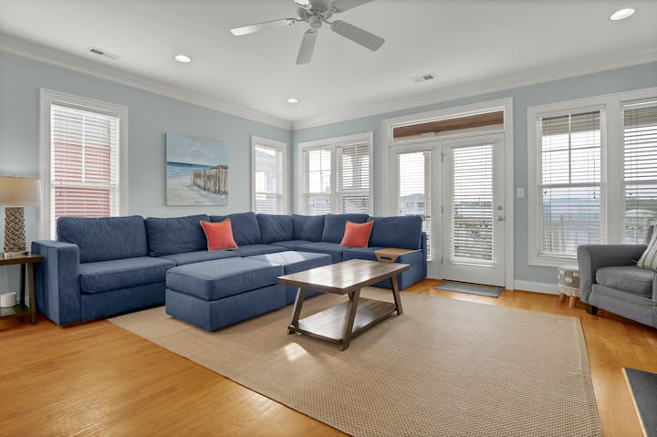 5br Beach Retreat W Elevator & Ocean Views - Kure Beach, NC