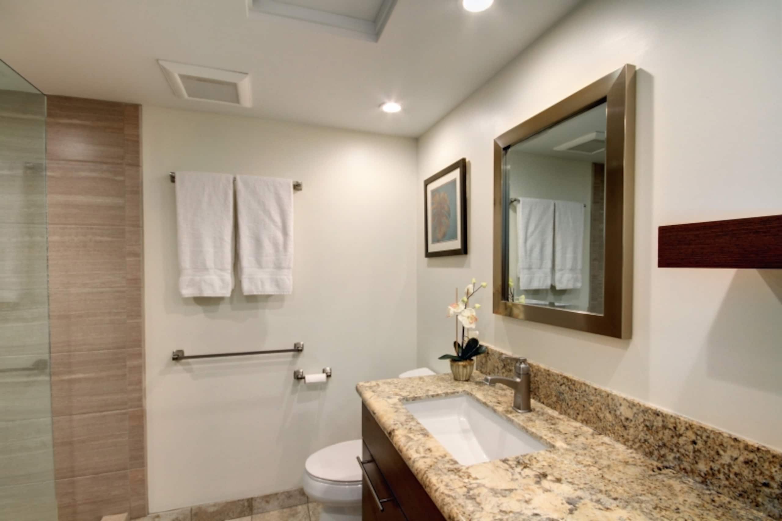 Condo in Lahaina · ★4.86 · 1 bedroom · 2 beds · 2 baths - Image 18