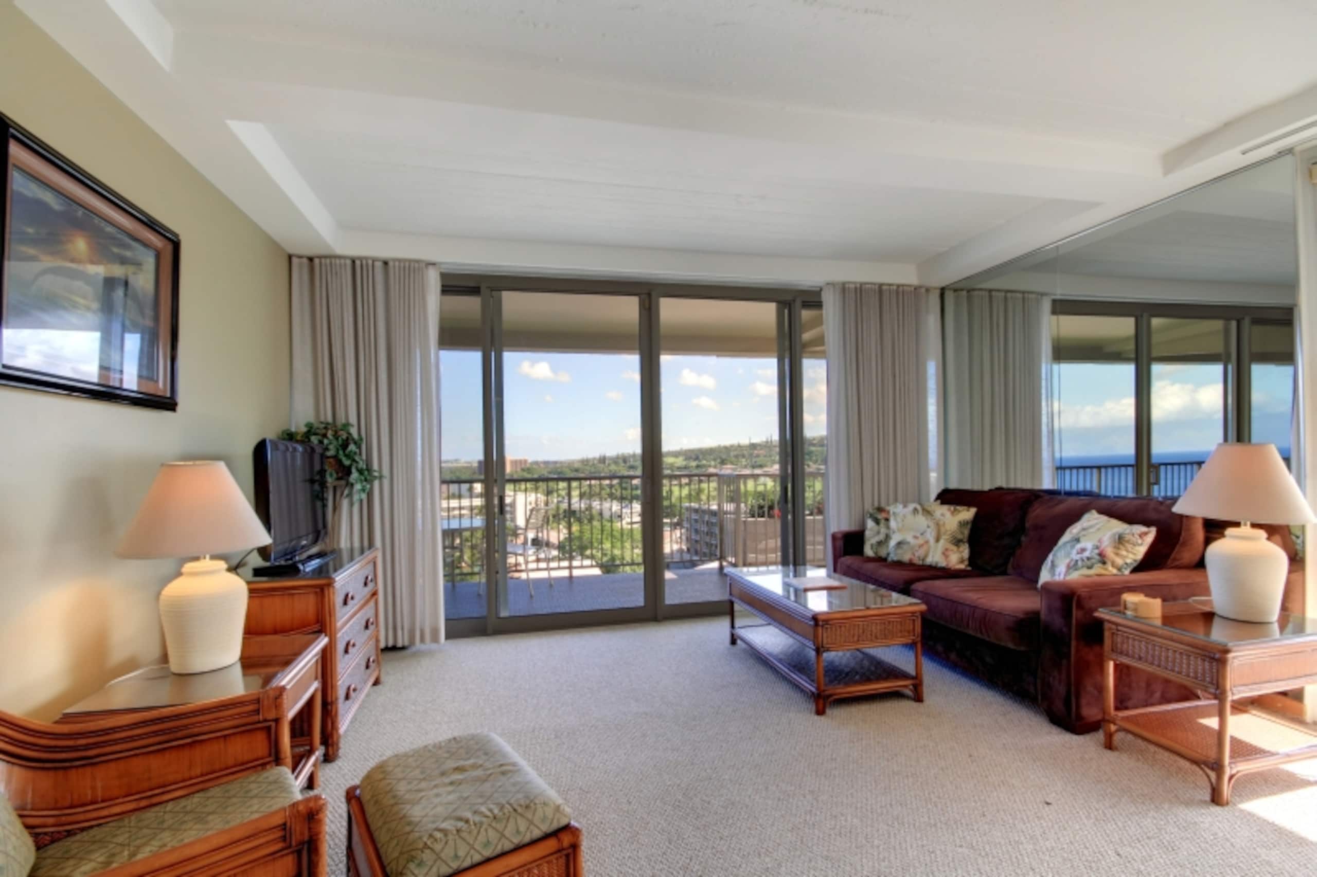 Condo in Lahaina · ★4.86 · 1 bedroom · 2 beds · 2 baths - Image 4