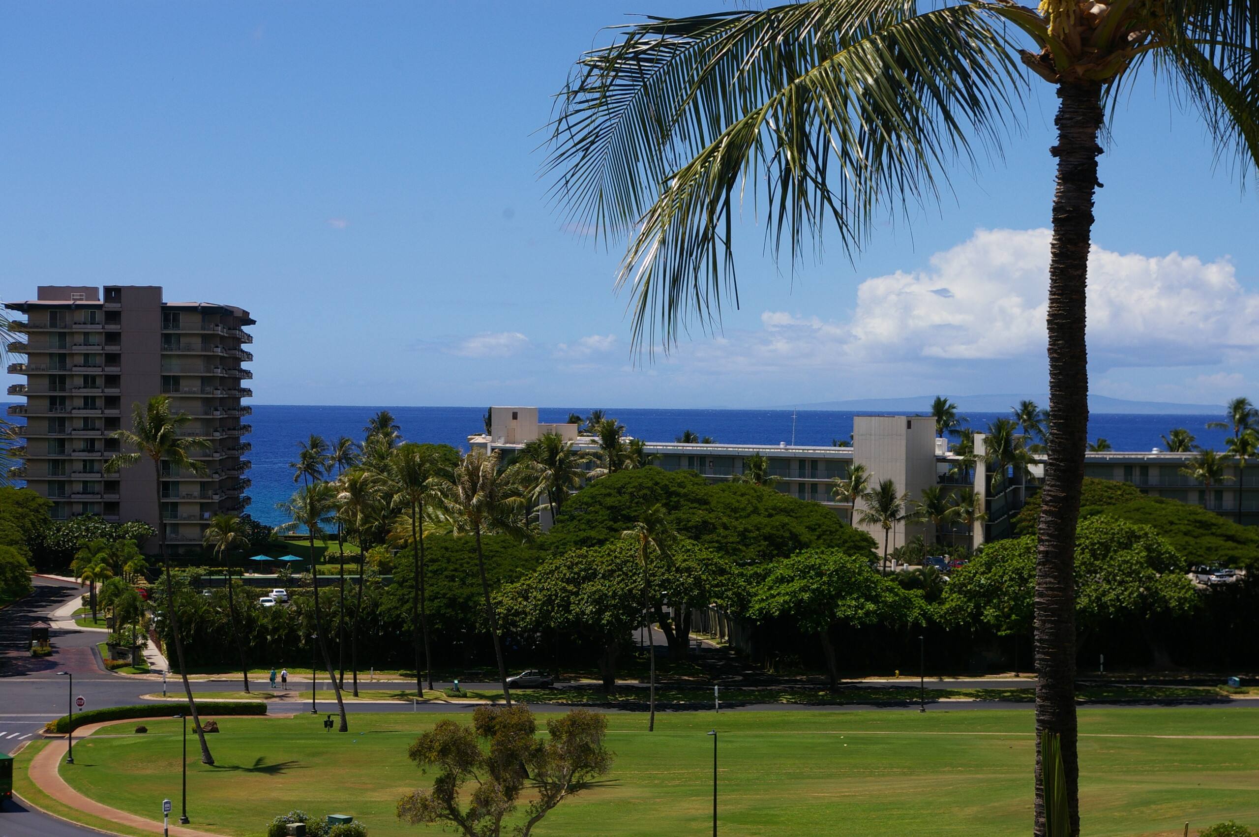 Condo in Lahaina · ★4.88 · 2 bedrooms · 3 beds · 2 private baths - Image 17